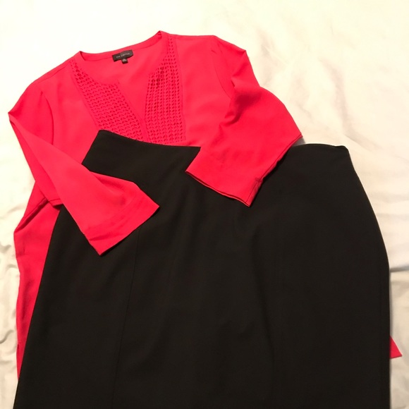 20-B). New 🌺 Lovely Blouse (skirt NOT included) - Picture 2 of 6